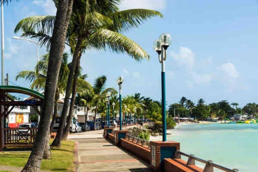 Casa Tropica Sainte-Anne Lägenhet Exteriör bild